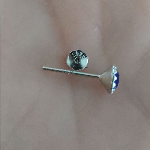 Platinum Plated 925 Silver  September Birthstone CZ Stud Earrings - Picture 7 of 8